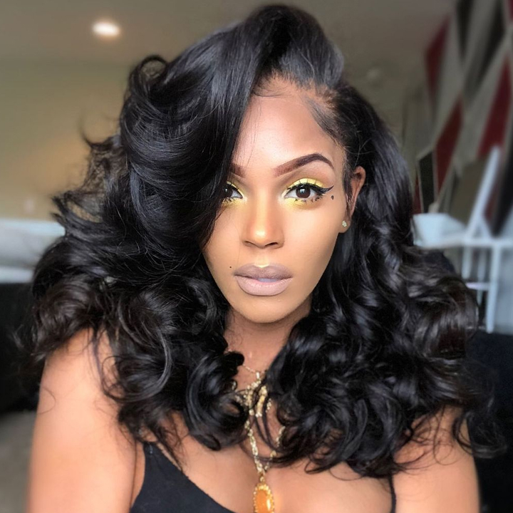 Loose Wave Lace Front Short Bob Perruques Couleur Naturelle Pré-Plumée