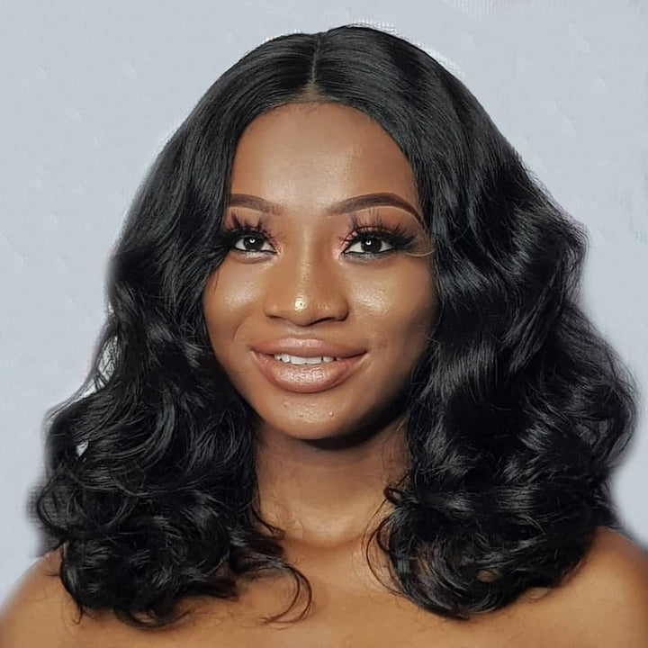 3 Bundles 10A Funmi Loose Wave Hair Bundles de cheveux humains Couleur naturelle